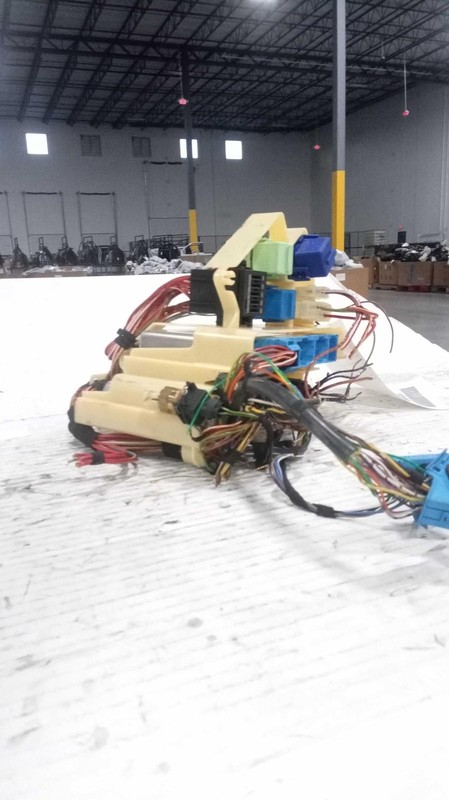 Used Engine Control Module (ECM) fits: 2001 Bmw 325I Electronic Control Module C