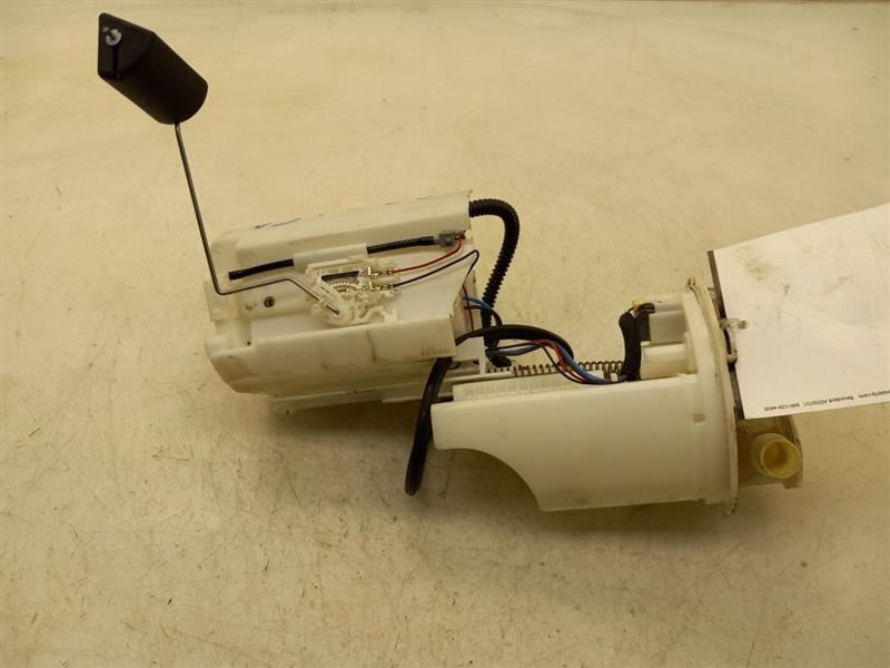 15-18 TOYOTA AVALON XLE 3.5L 6CYL FUEL PUMP ASSEMBLY