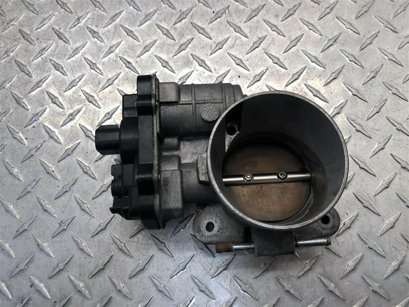 2003-2007 TAHOE SILVERADO SIERRA YUKON THROTTLE BODY ASSEMBLY OEM 12570800