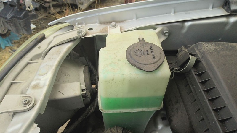 Washer Bottle TOYOTA TACOMA 05 06 07 08 09 10 11 12 13 14 15