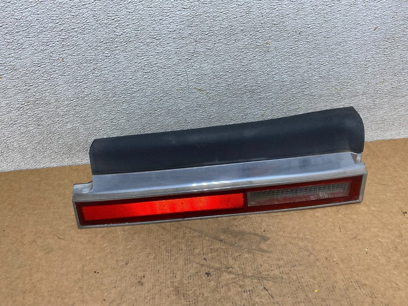 1984 to 1989 Lincoln Mark 7 VII Left Driver LH Side Tail Light S6833 PS