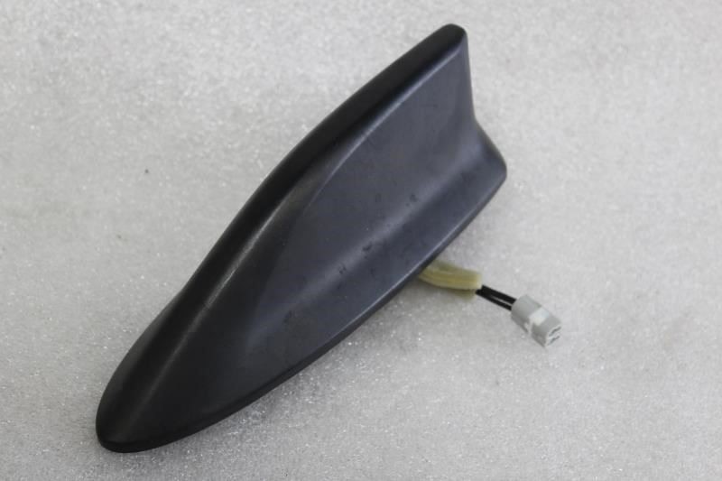 2015 2016 2017 SUBARU LEGACY OUTBACK ROOF ANTENNA