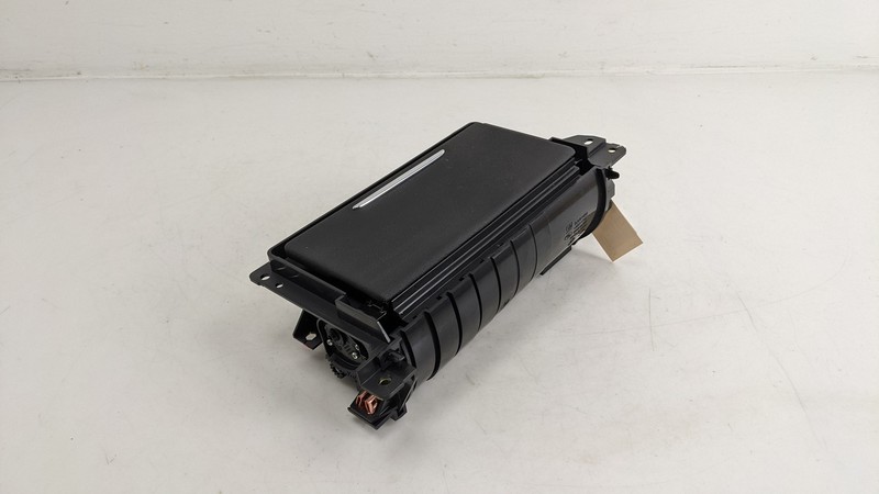 Front Console Cup Holder 2020 Cadillac CT5 84730897 2021 2022 2023