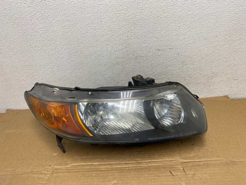 2006 - 2008 Honda Civic Coupe Headlight Halogen Right Passenger Rh TYC AD3875 DW