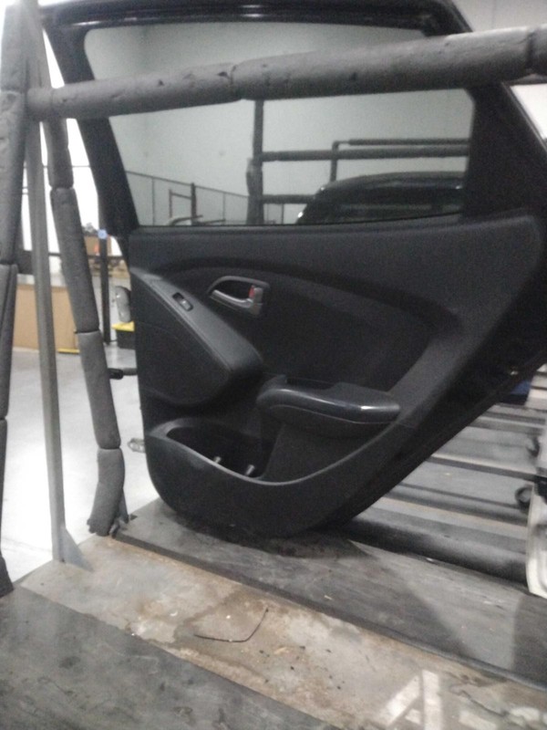2015 Hyundai Tucson Rear Right Door Black Good Condition 108k Miles OEM