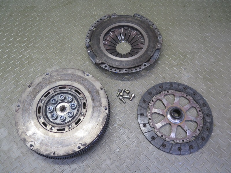 00-04 PORSCHE BOXSTER S 986 3.2L M/T TRANSMISSION FLYWHEEL FLEX PLATE CLUTCH SET