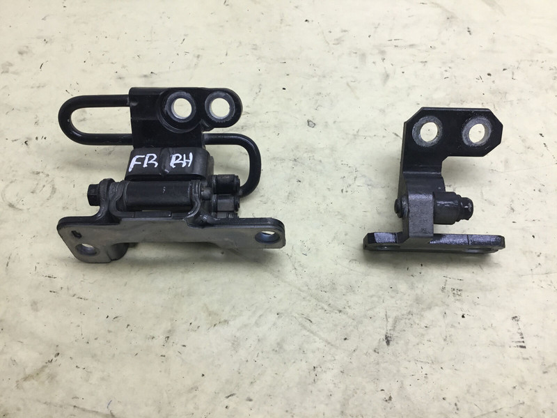 13-18 Bentley Flying Spur W12 Front Right Passenger Door Hinge Hinges Set |:Y