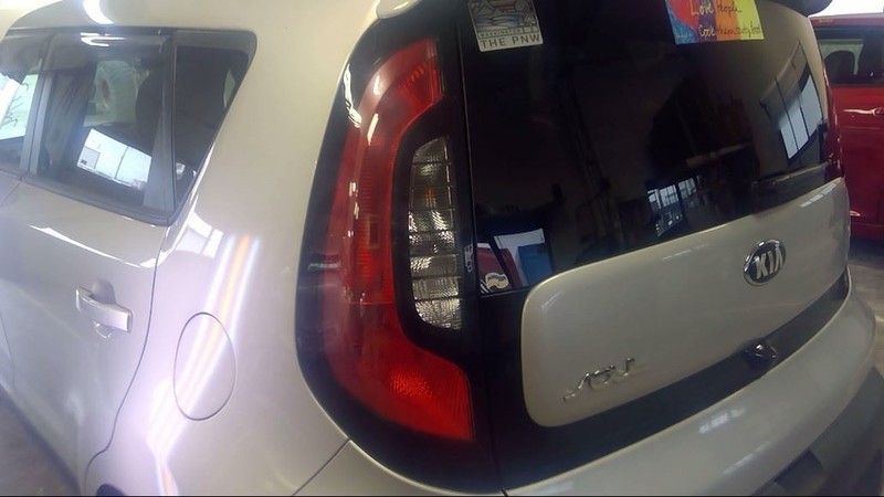 Driver Left Tail Light Model Incandescent Fits 14-19 SOUL 3478854