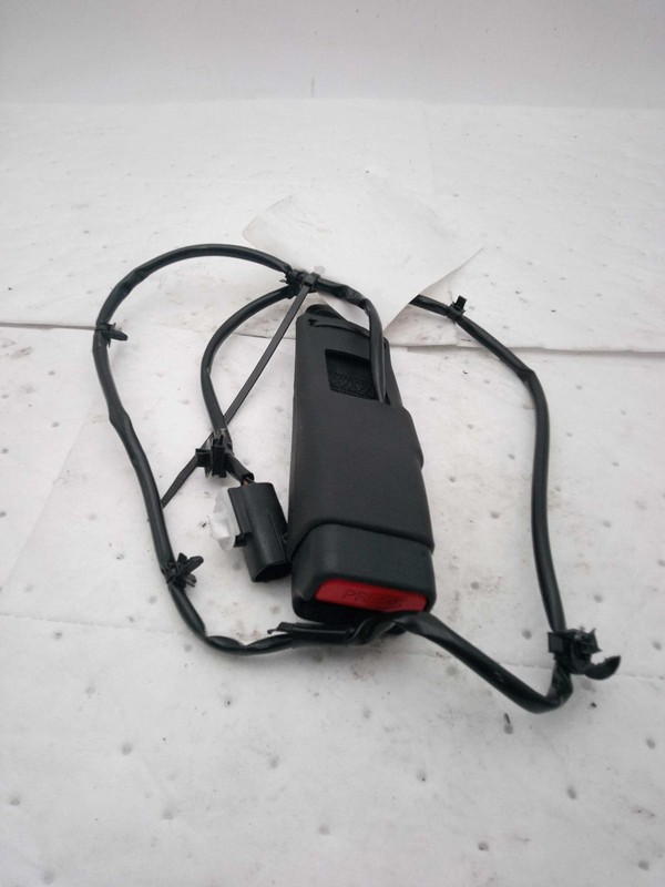 2019 Mitsubishi Eclipse Cross OEM Black Seat Belt 7000F752XA 119K Miles
