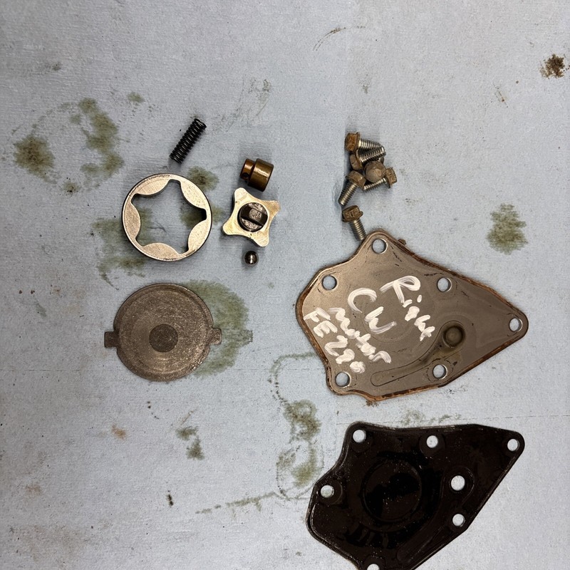 Club Car Gas Golf Cart DS FE290D Motor Oil Pump Assembly Good Right Hand Motor