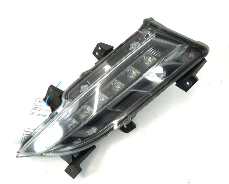 2015-2019 Lincoln MKC Turn Signal Parking Fog Light Lamp Passenger Right OEM