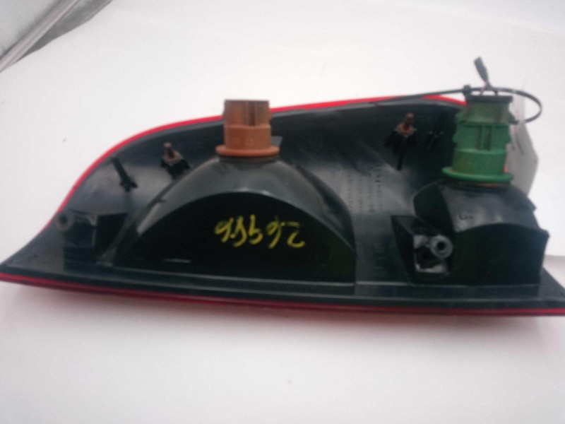 Used Left Tail Light Assembly fits: 2000 Ford F150 PICKUP Styleside Left Grade C