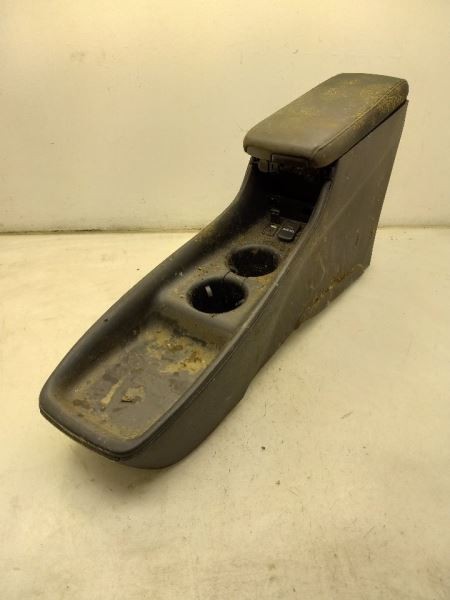 16-19 TOYOTA PRIUS TWO HYBRID FLOOR MOUNTED CENTER CONSOLE