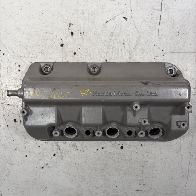 06-08 Honda Pilot 2WD Rear Cylinder Head Valve Cover 12320-RGM-A01 OEM
