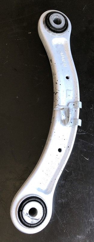 2007-2015 AUDI Q7 4L REAR RIGHT PASSENGER SIDE UPPER FORWARD CONTROL ARM OEM