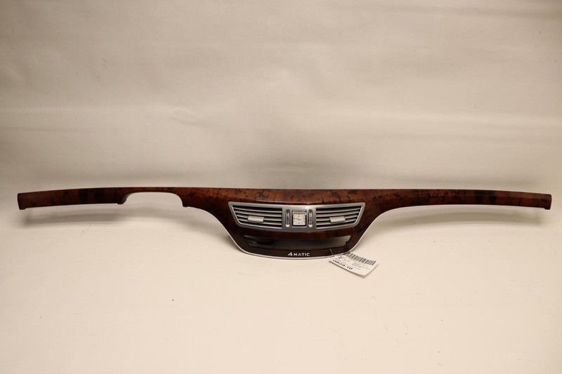 2010-2013 MERCEDES S-CLASS S550 W221 DASH DASHBOARD CENTER MOLDING W/ CLOCK OEM