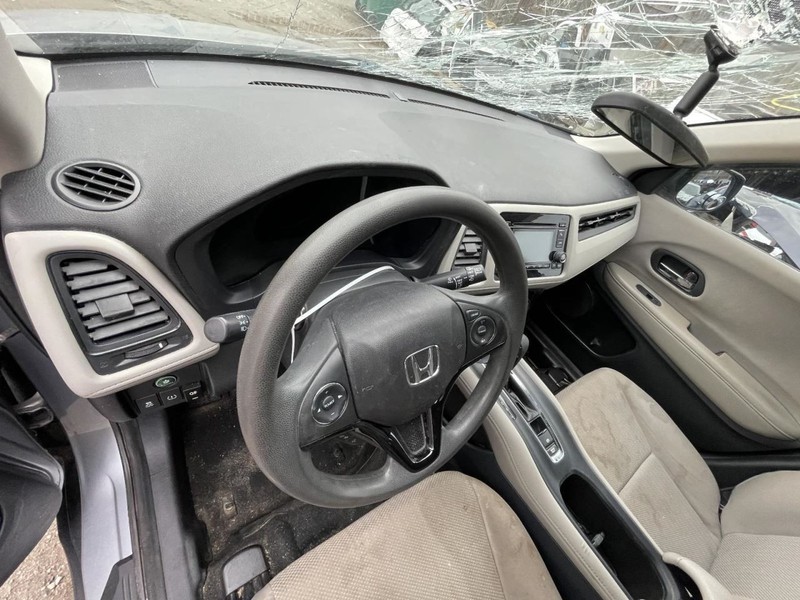 2016-2022 HONDA HR-V DASH PANEL BLACK TC:-B-M 1.8L AT FWD 127K -LX- 65482