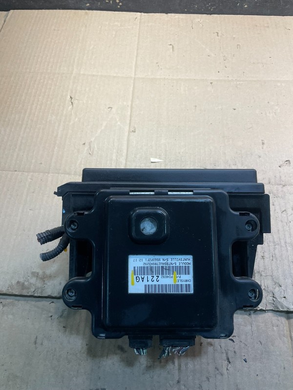 2009 Jeep Grand Cherokee Fuse Box Relay Panel BCM Body Control Module X8423 DG