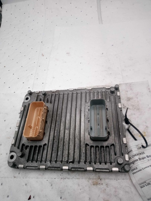 2021 Jeep Cherokee Engine Control Module ECM 3.2L OEM 68434922AA Used