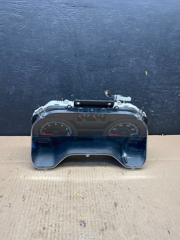 2009 Ford E150 E250 E350 VAN Gauge Speedometer Cluster M6566 DG