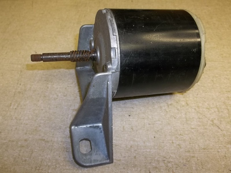 Lawn Mower Part Toro 26-4490 Motor, used *FREE SHIPPING*