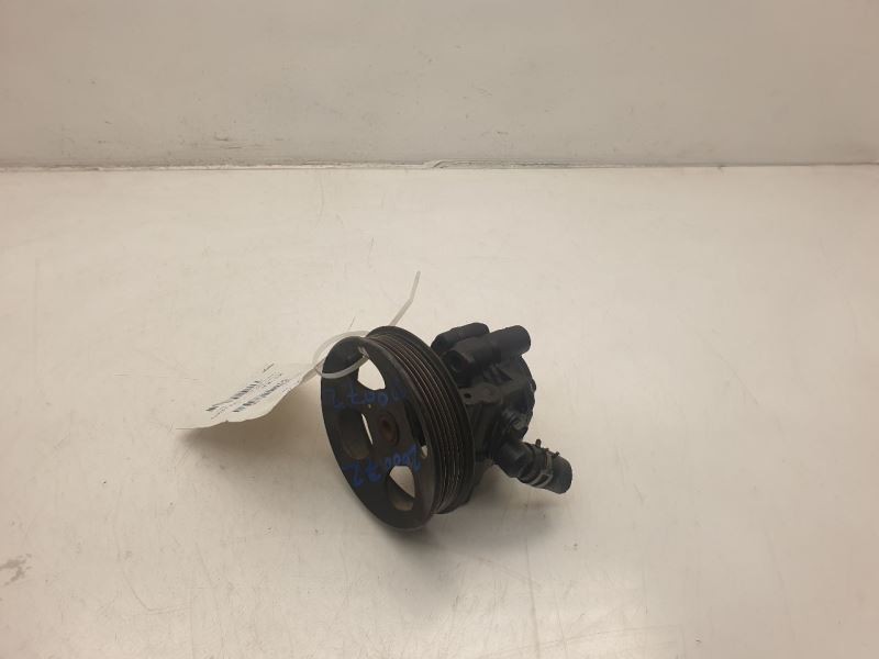 01 02 03 04 05 06 07 08 TOYOTA SEQUOIA Power Steering Pump 44310-0C040