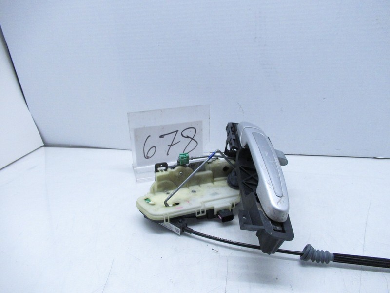 13-16 LINCOLN MKS REAR RIGHT PASSENGER SIDE DOOR LOCK LATCH W HANDLE SILVER OEM