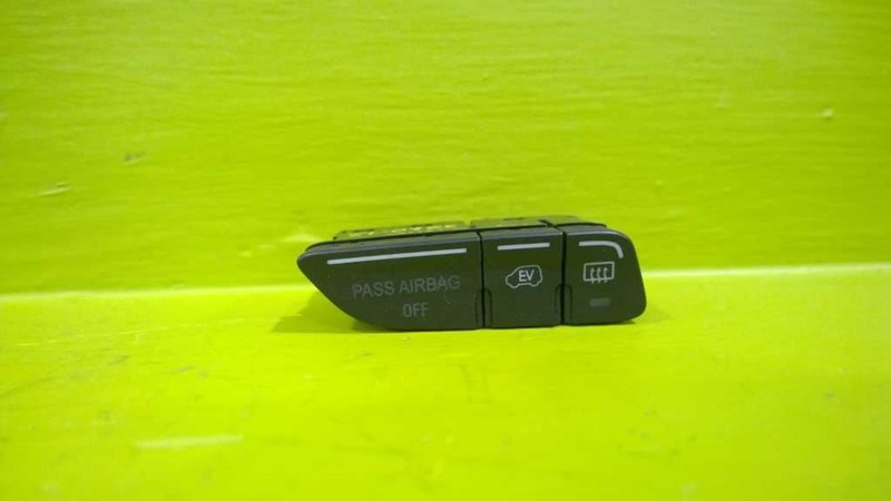 13 14 15 16 C-MAX REAR DEFROST SWITCH OEM 3260-12