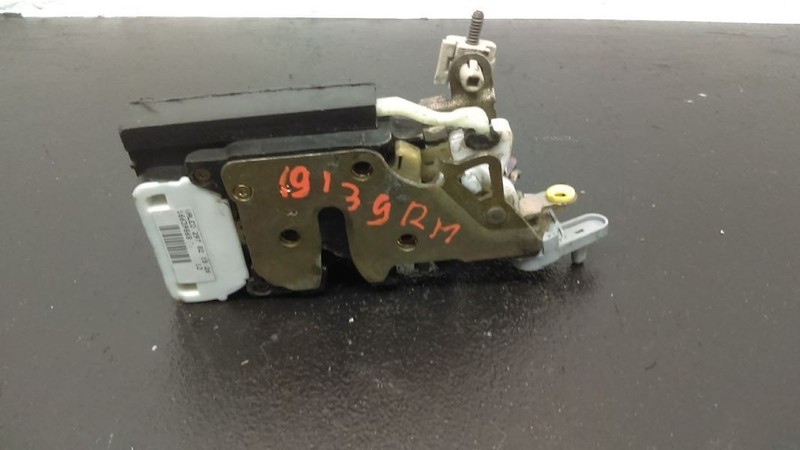 00-06 Chevrolet Tahoe Rear Right Passenger Latch Lock Actuator OEM 15110650