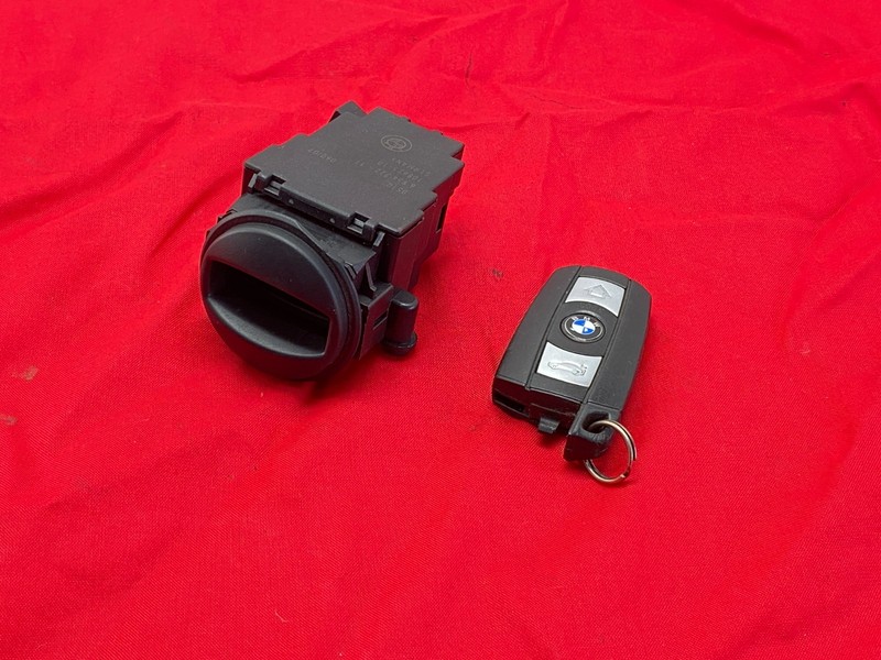 04-10 BMW E60 E63 E64 5/6 Series Ignition Lock Remote Control Insert Key Set OEM