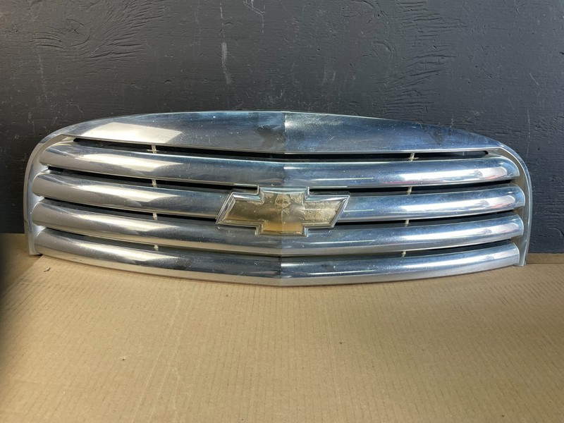 2006 to 2011 Chevrolet HHR Front Upper Grill Grille OEM AC1964 DG