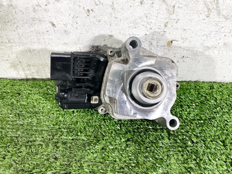 12-16 BMW SERIES 328I 428I A/T TRANSFER CASE MOTOR ACTUATOR W/ MODULE OEM