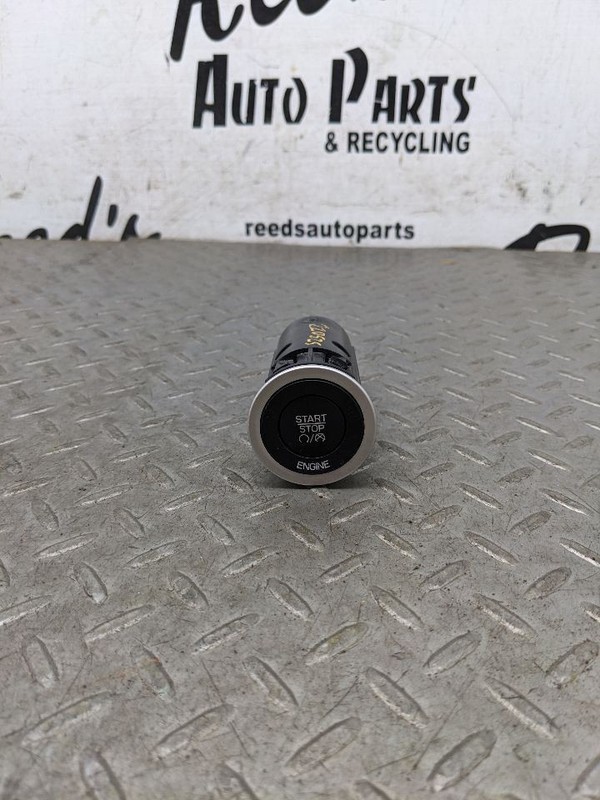 Ignition Switch Fits 17-25 PACIFICA 1185724