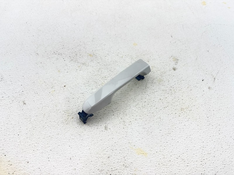 2019 - 2024 SUBARU FORESTER REAR RIGHT SIDE OUTSIDE DOOR HANDLE OEM