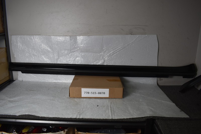 HYUNDAI GV70 ROCKER MOLDING LEFT SIDE 2024-2025 OEM 87753-IY000