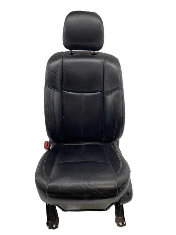 2017-2020 Nissan Pathfinder LH Driver Front Bucket Seat Assembly Leather Scuffs