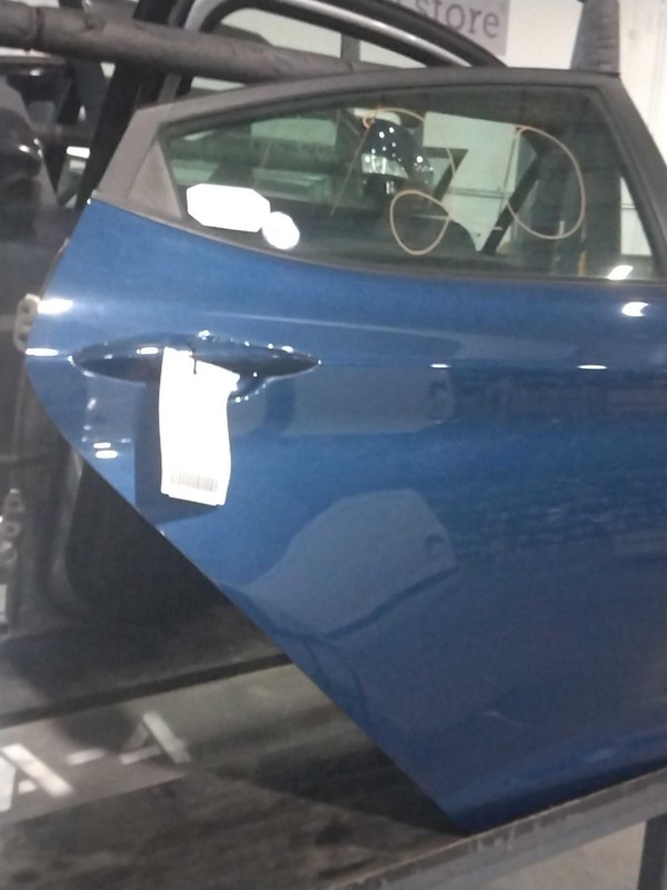 2015 Hyundai Elantra Blue Rear Right Door 319593 Used 80K Miles