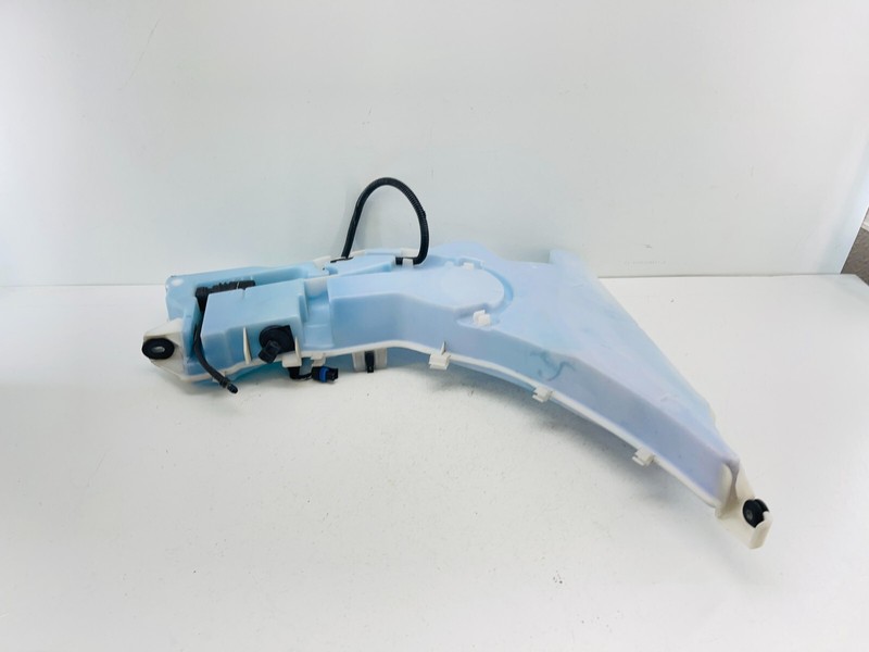 14-19 Cadillac CTS Sedan 2.0L Washer Bottle Reservoir w Pump 23188659 OEM
