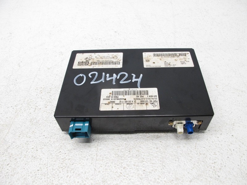 05-09 MERCEDES W209 W211 CLK350 CLK550 E550 SL550 SIRIUS SATELLITE RECEIVER 0214