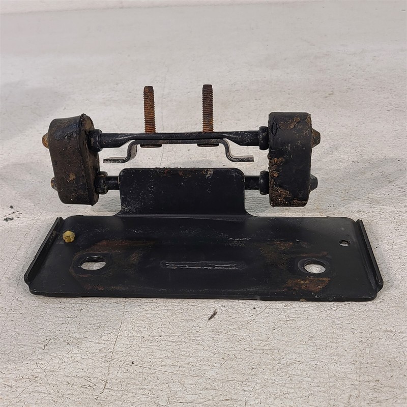 94-95 Mustang Gt Exhaust Transmission Hanger Mount Automatic Aa7246