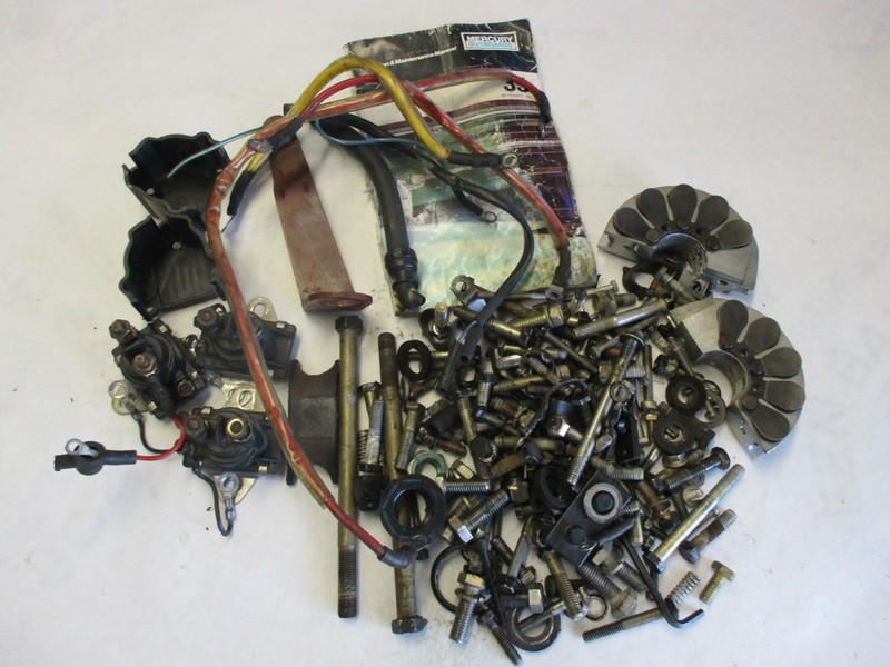 Nuts Bolts Screws Washers Mercury Mariner Serial # 0B356178