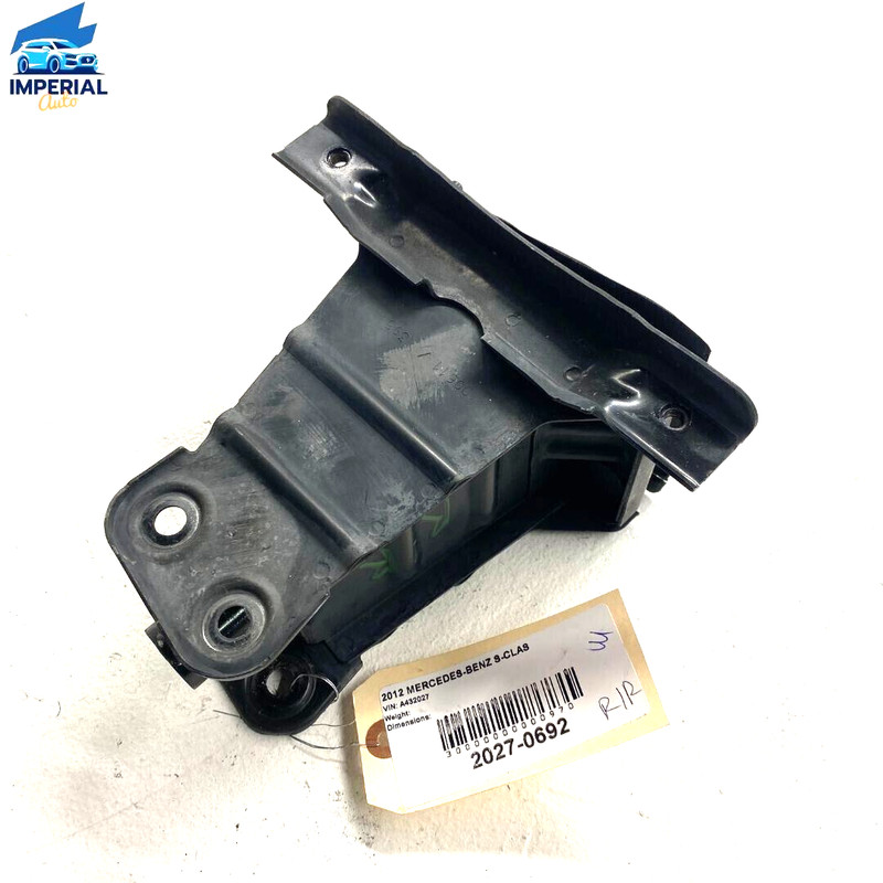 2007-2013 Mercedes S550 Rear Bumper Passenger Side Reinforcement Bar Bracket OEM