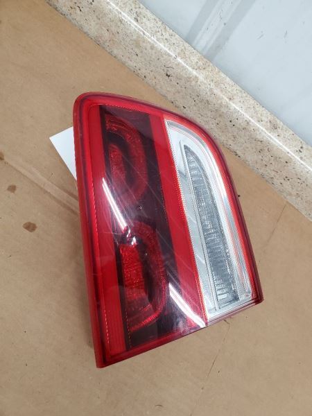 Driver Left Tail Light Liftgate Mounted LED Fits 16-18 SORENTO 281779