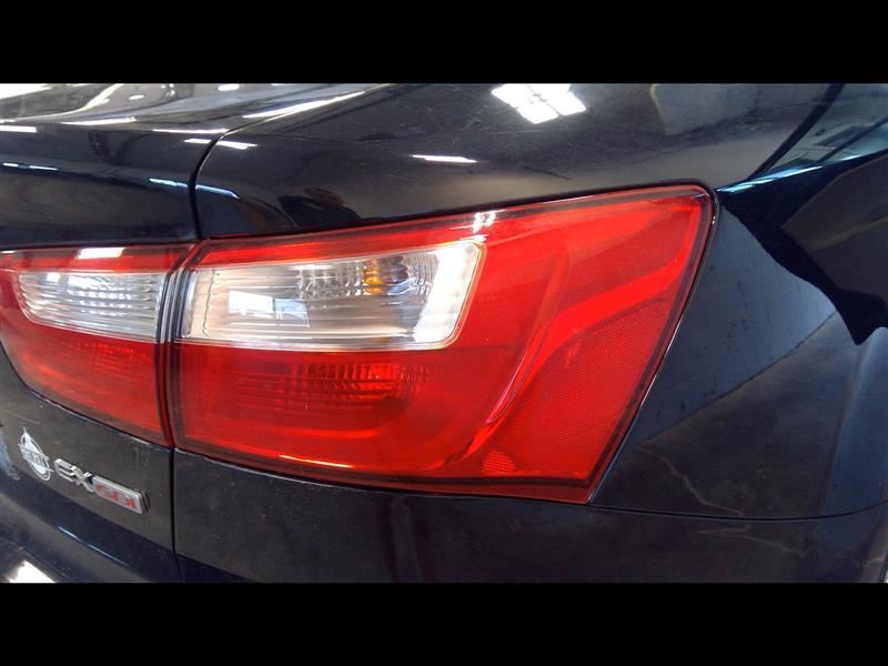Passenger Tail Light Sedan Quarter Panel Mounted Fits 12-17 RIO 2337224