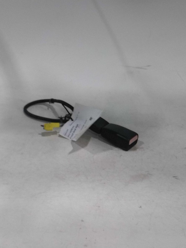 2012 Hyundai Genesis Coupe OEM Gray Seat Belt Buckle 112K Miles