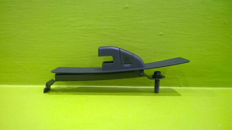 17 18 19 F150 LIMITED PILLAR SEAT BELT ADJUSTER BRACKET OEM 3446-74