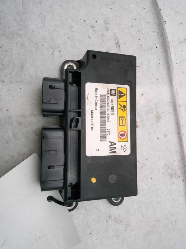 Used Air Bag Module fits: 2011 Buick Enclave Air Bag below console Grade A