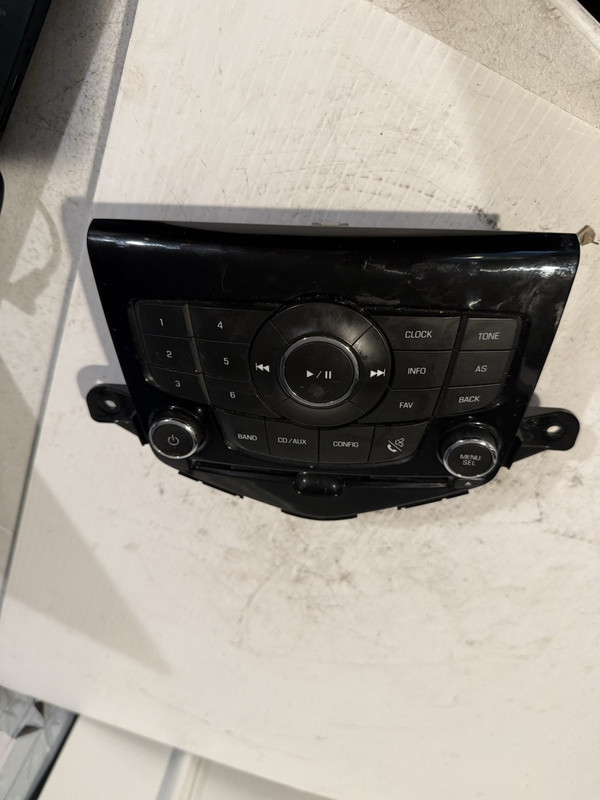 2012 2013 2014 CHEVROLET CRUZE RADIO AUDIO CONTROL PANEL OEM 95914367
