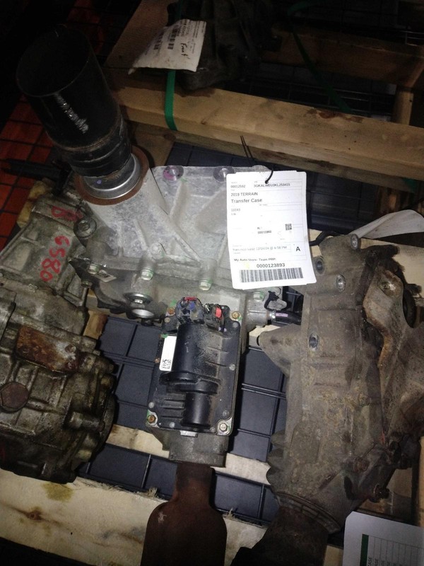 2019 GMC Terrain Transfer Case Assembly 4WD OEM 64K Miles - Black