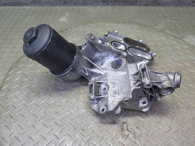 2006-2012 BENTLEY FLYING SPUR 6.0L ENGINE OIL FILTER COOLING HOUSING BRACKET